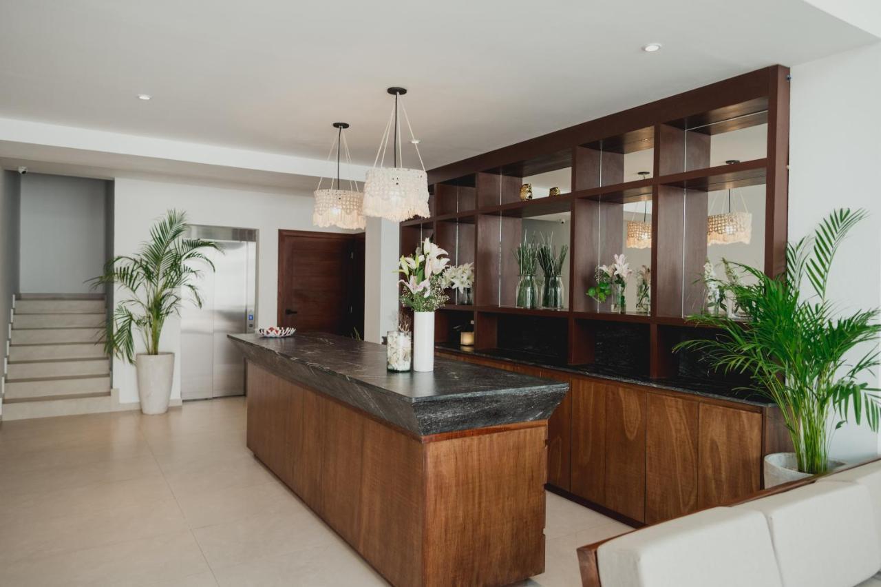 Phantom Suites Playa del Carmen Esterno foto