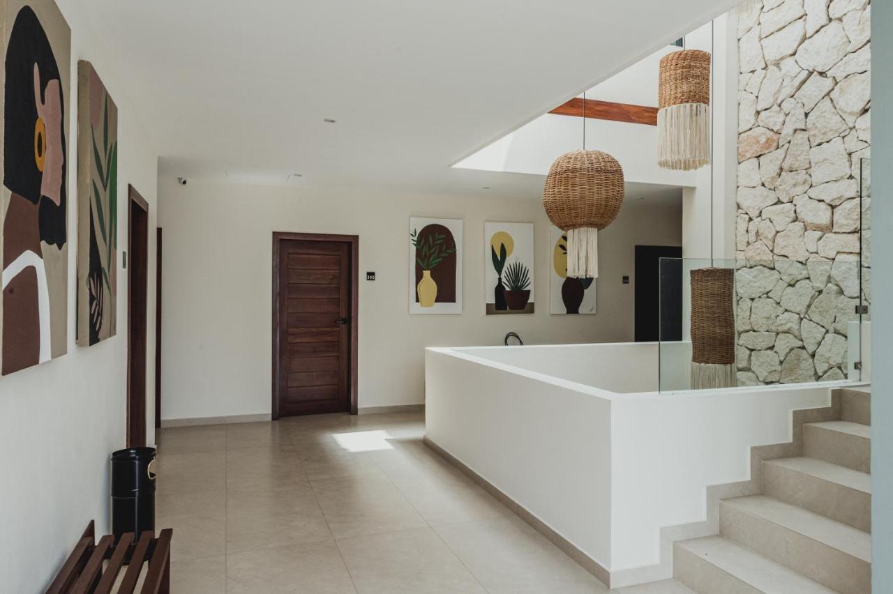 Phantom Suites Playa del Carmen Esterno foto