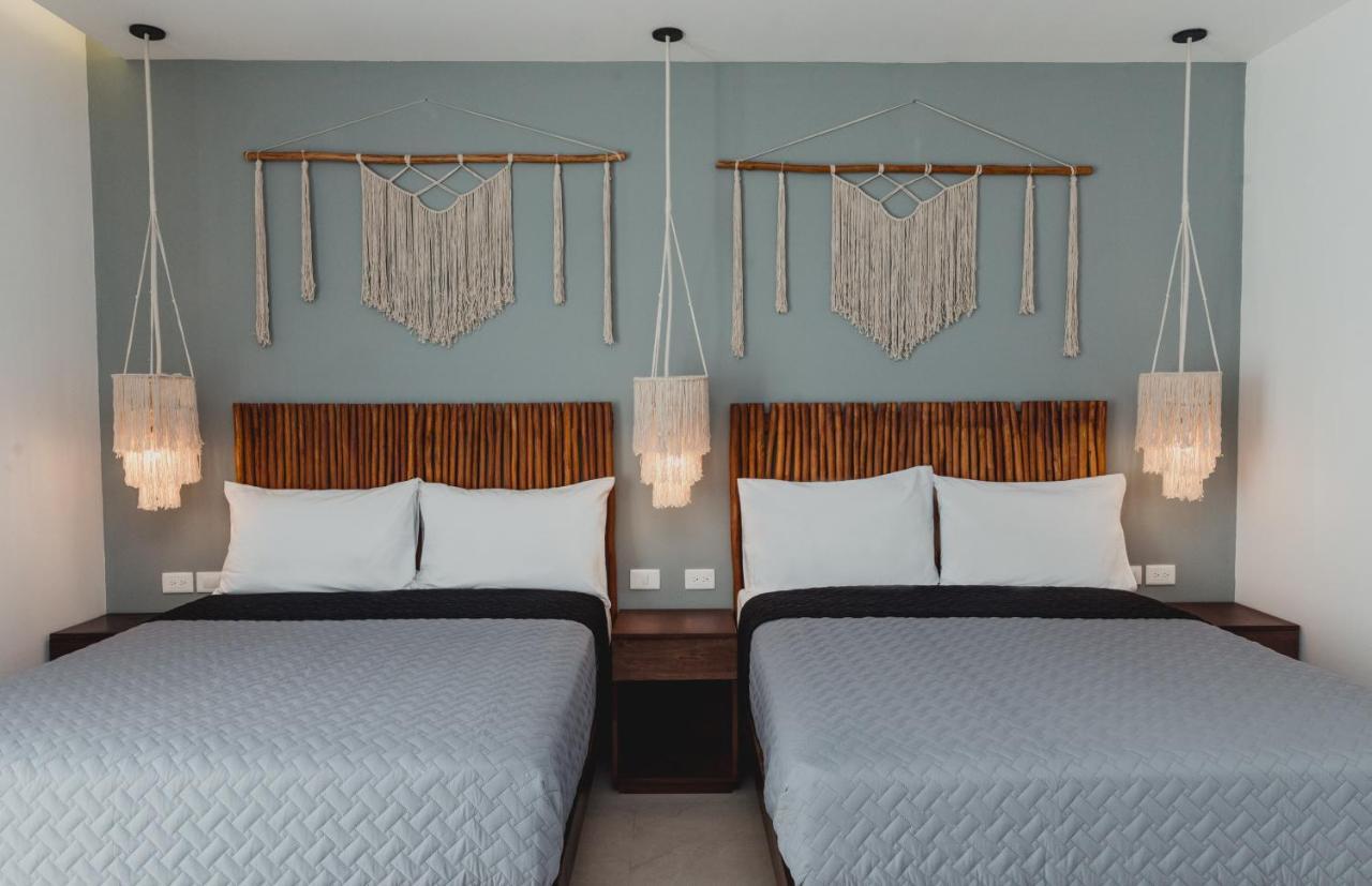 Phantom Suites Playa del Carmen Esterno foto